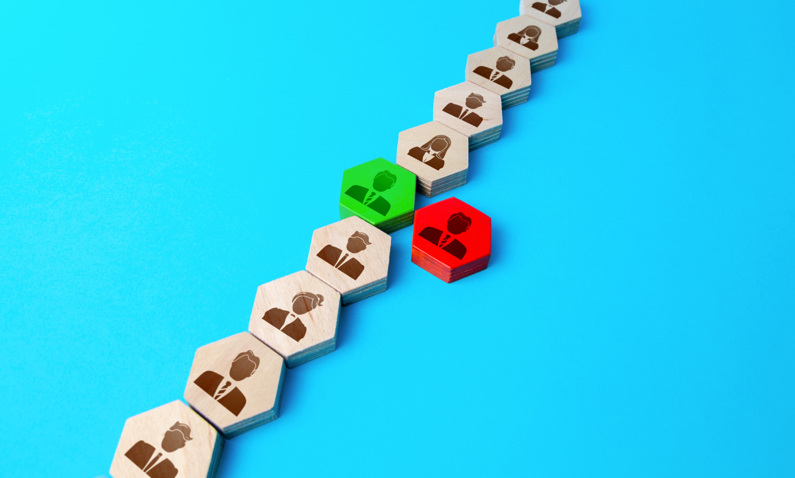 Replacing an employee in the organizational chain. Dismissal and replacement of an incompetent employee. Headhunting, human resources. Recruiting staff. Personnel management. Productivity and loyalty.